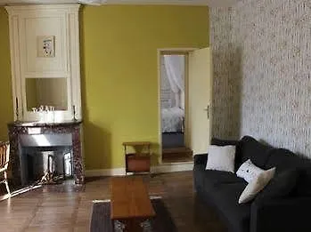 Bed & Breakfast Chateau De La Touche 3*